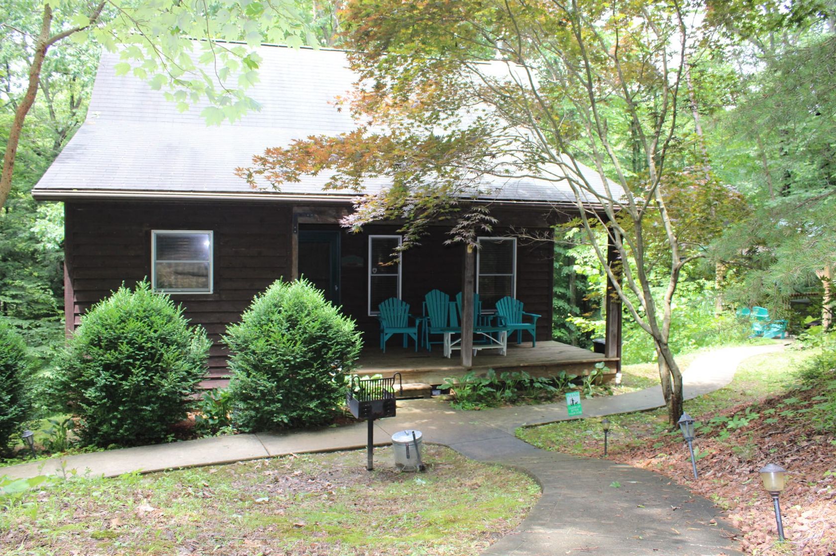 Hemlock Hideaway Cabin - Lazy Lane Cabin Rentals - Hocking Hills 